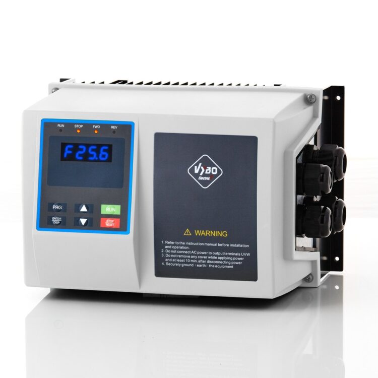 Frequenzumrichter 3 kW 400V IP65 (X550) Auf Lager