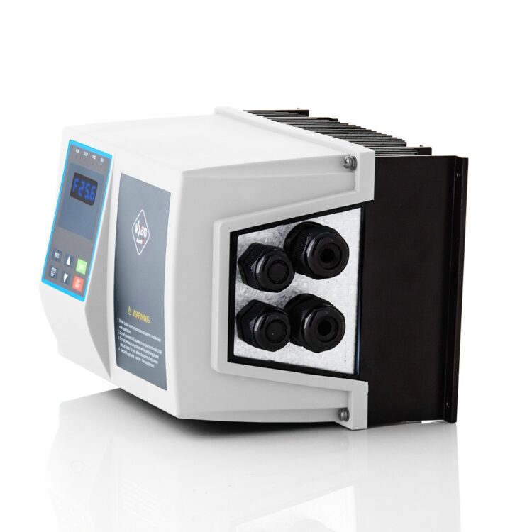 Frequenzumrichter 3 kW 400V IP65 (X550) Auf Lager